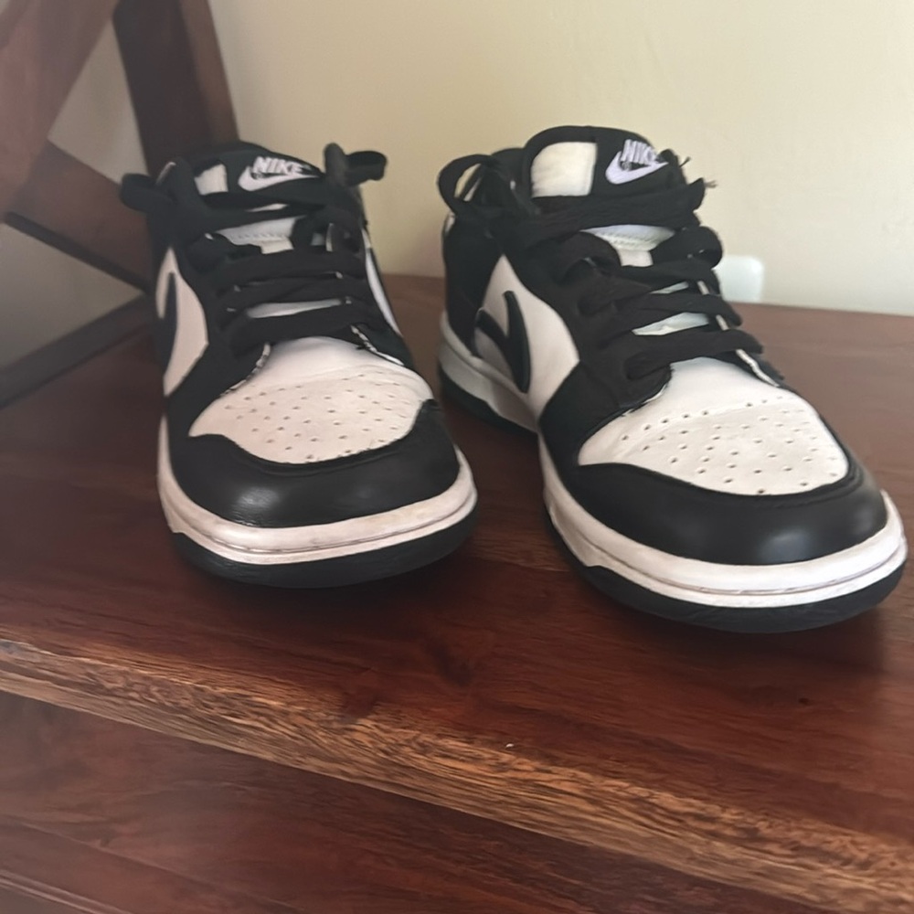 Nike panda dunks